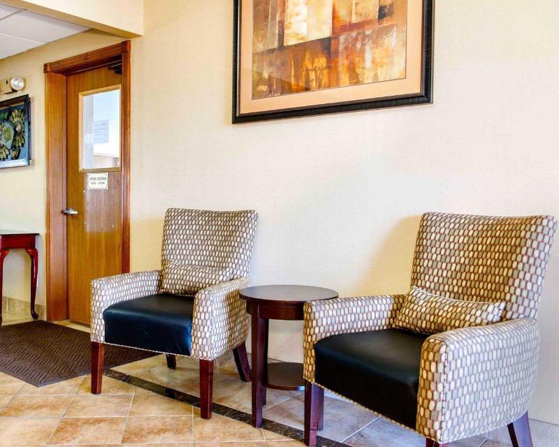 Quality Inn I-74 Batesville Ngoại thất bức ảnh