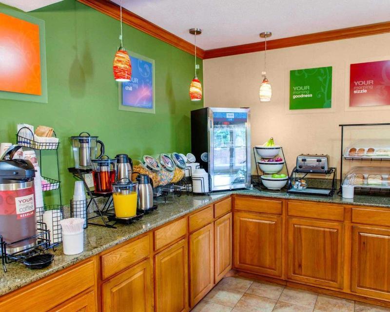 Quality Inn I-74 Batesville Ngoại thất bức ảnh