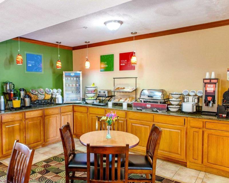 Quality Inn I-74 Batesville Ngoại thất bức ảnh
