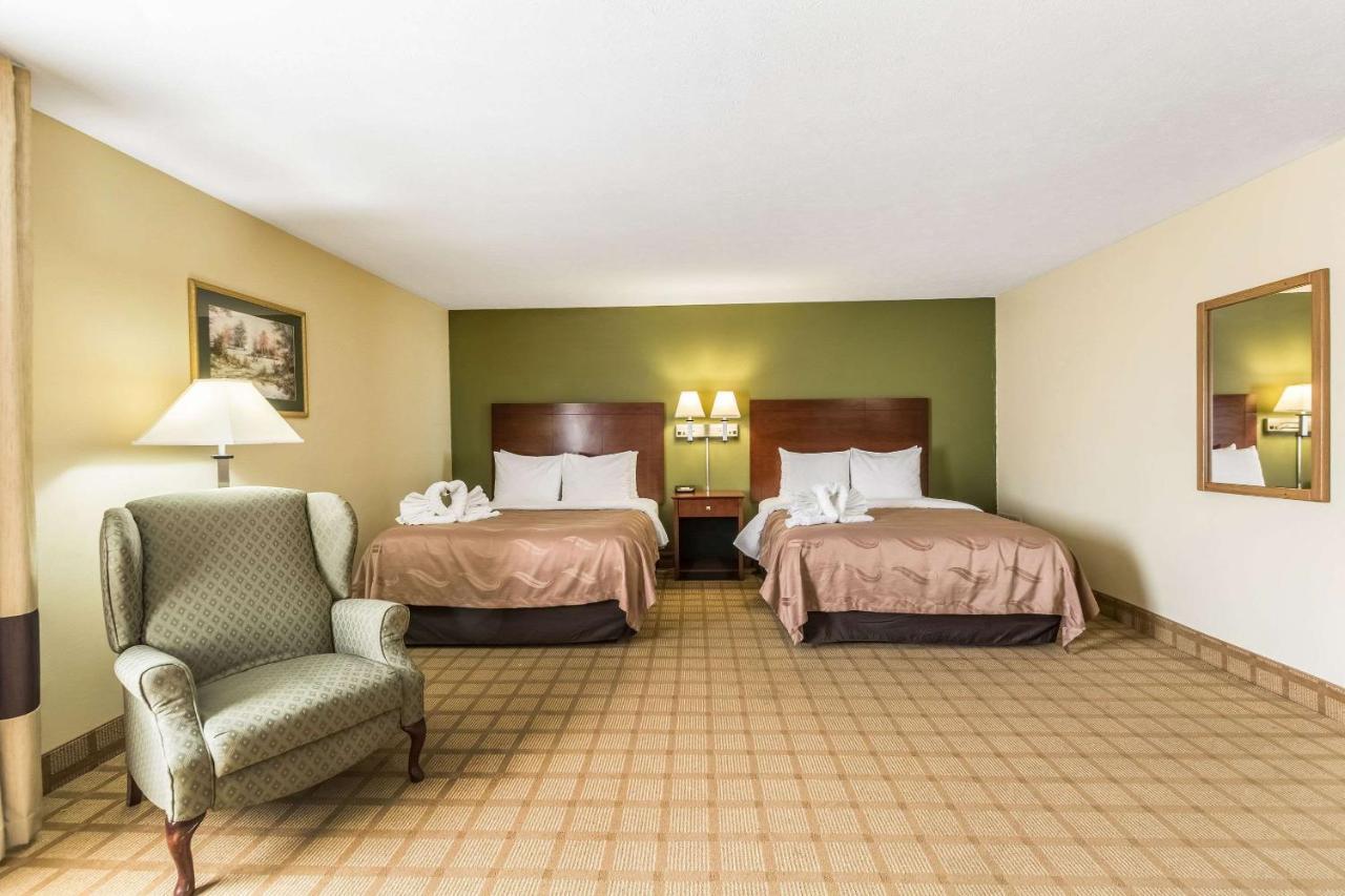 Quality Inn I-74 Batesville Ngoại thất bức ảnh