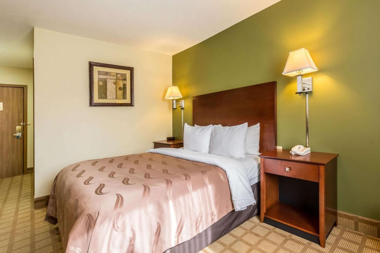 Quality Inn I-74 Batesville Ngoại thất bức ảnh