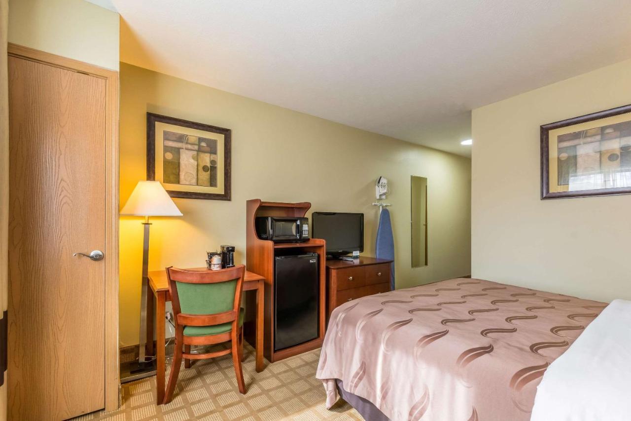 Quality Inn I-74 Batesville Ngoại thất bức ảnh