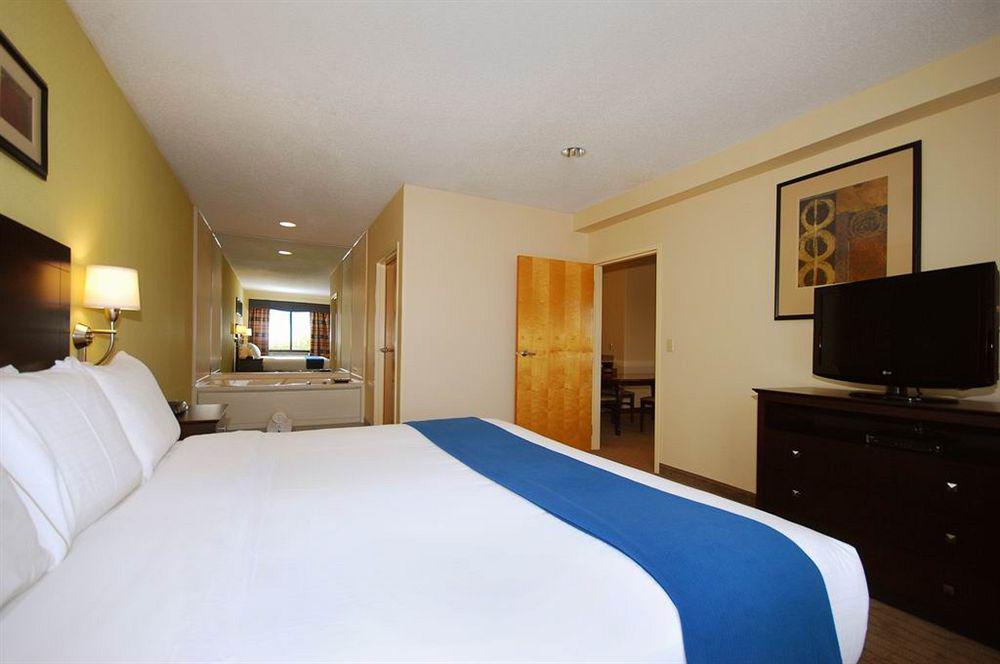 Quality Inn I-74 Batesville Ngoại thất bức ảnh
